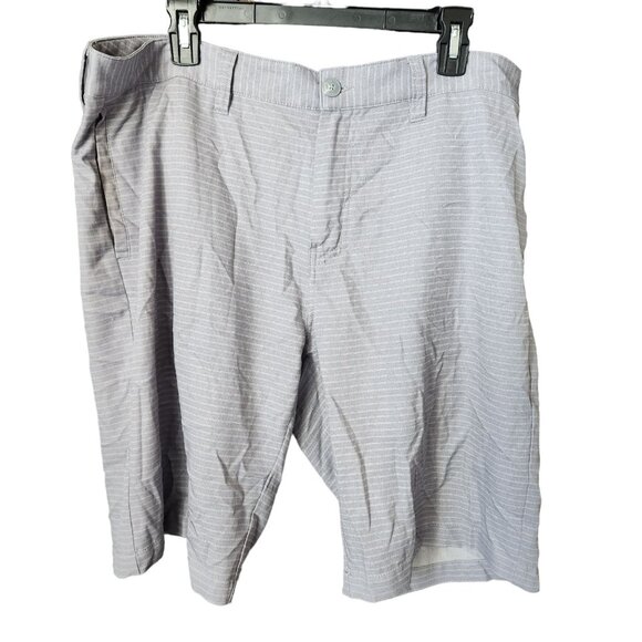 Travis Mathew Golf Shorts Mens‎ 38 Stretch Performance Chino 10" Gray Stripe - Picture 1 of 11